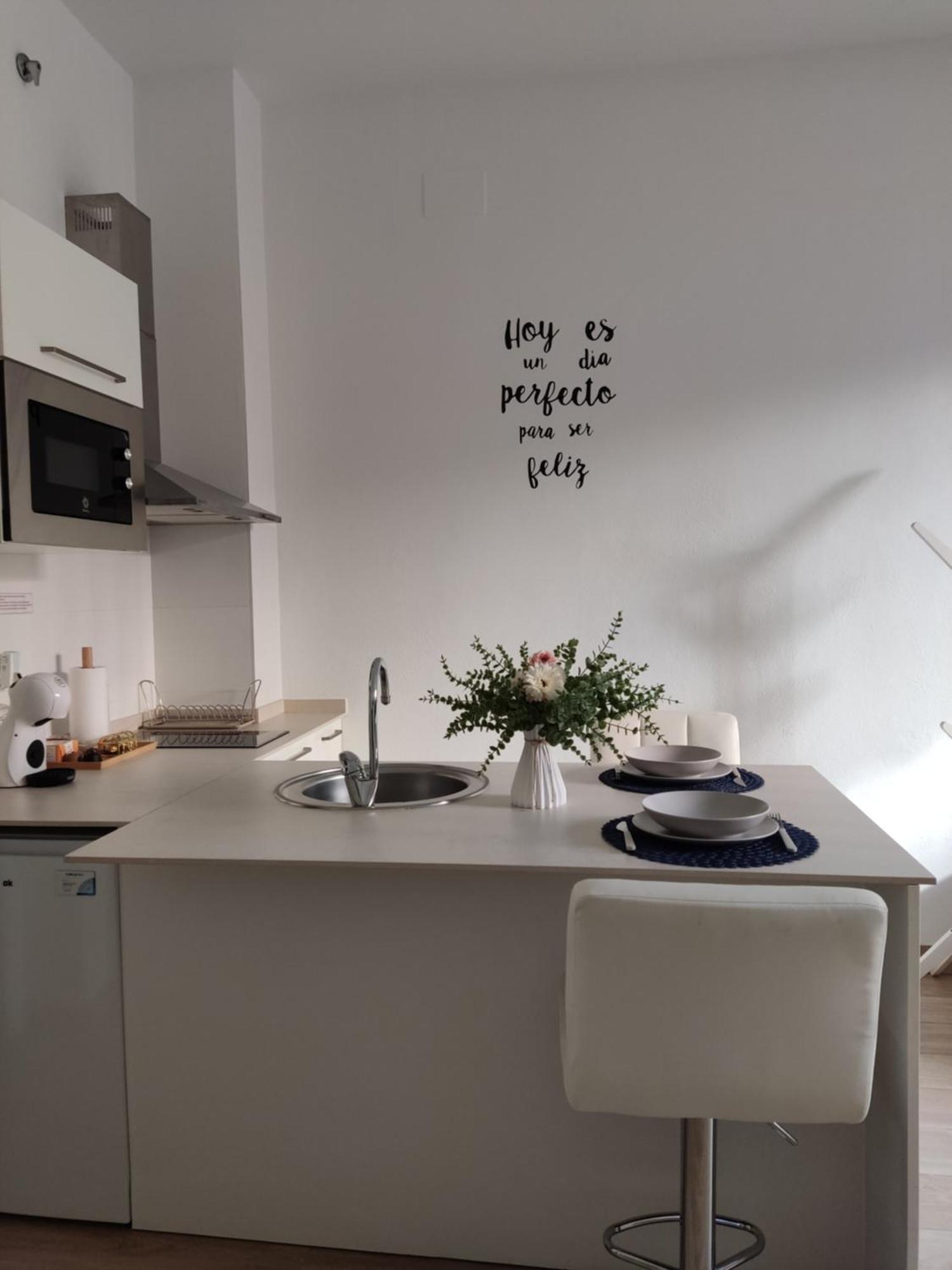 Estudio Moderno Con Opcion De Garaje Appartement Sevilla Buitenkant foto